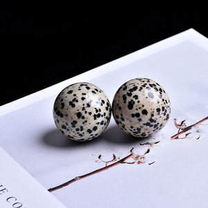 1PC Magic Feng Shui Quartz Natural Healing Crystal Ball Can be used for travel photo home decoration ball Gift