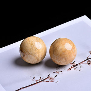 1PC Magic Feng Shui Quartz Natural Healing Crystal Ball Can be used for travel photo home decoration ball Gift